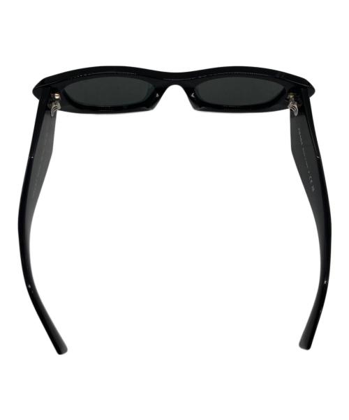 PRADA（プラダ）PRADA (プラダ) ジオメトリックフレームサングラス ブラック サイズ:52□20-145の古着・服飾アイテム