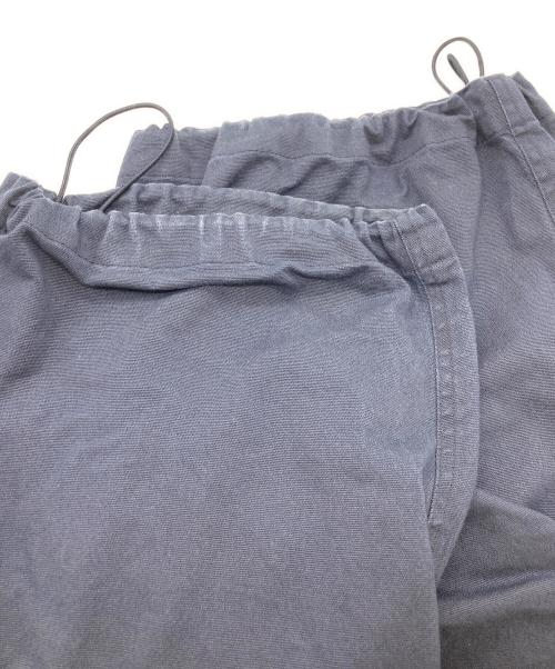 UNTRACE（アントレース）UNTRACE (アントレース) LIGHTWEIGHT TUCKED EASY TAPERED PANTS ネイビー サイズ:2の古着・服飾アイテム
