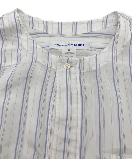 COMME des GARCONS SHIRT（コムデギャルソンシャツ）COMME des GARCONS SHIRT (コムデギャルソンシャツ) ストライプノーカラープルオーバーキュプラシャツ ホワイト サイズ:Ｘの古着・服飾アイテム