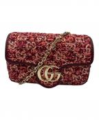 GUCCIグッチ）の古着「GGマーモントショルダーバッグ」｜レッド