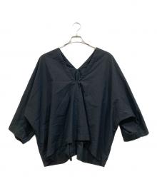 ISSEY MIYAKE（イッセイミヤケ）の古着「半袖ブラウス」｜ブラック