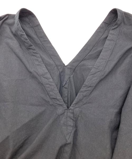 ISSEY MIYAKE（イッセイミヤケ）ISSEY MIYAKE (イッセイミヤケ) 半袖ブラウス ブラック サイズ:2の古着・服飾アイテム