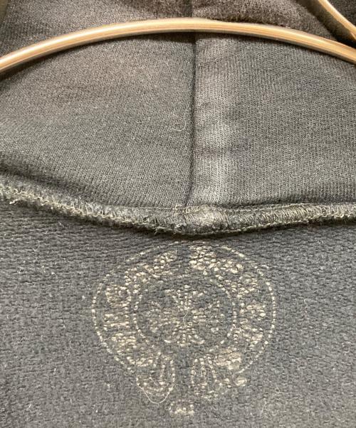 CHROME HEARTS（クロムハーツ）CHROME HEARTS (クロムハーツ) バックホースシュー袖フローラルプリントジップアップパーカー ブラック サイズ:SIZE XLの古着・服飾アイテム