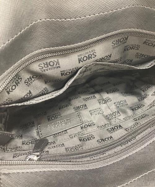 MICHAEL KORS（マイケルコース）MICHAEL KORS (マイケルコース) チェーンショルダーバッグ ブラックの古着・服飾アイテム