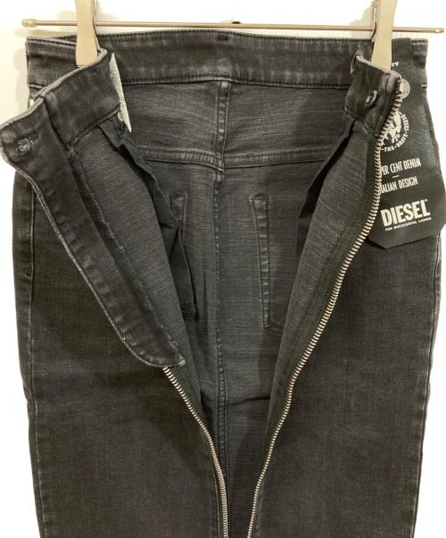 DIESEL（ディーゼル）DIESEL (ディーゼル) DE-PENCIL-ZIPデニムスカート ブラック サイズ:	SIZE 24の古着・服飾アイテム
