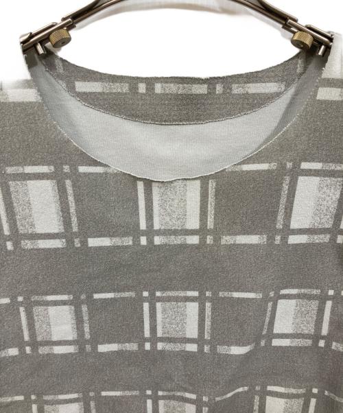ISSEY MIYAKE A-POC（イッセイミヤケ エイポック）ISSEY MIYAKE A-POC (イッセイミヤケ エイポック) カッティング顔料プリントカットソー グレー サイズ:	SIZE 2の古着・服飾アイテム