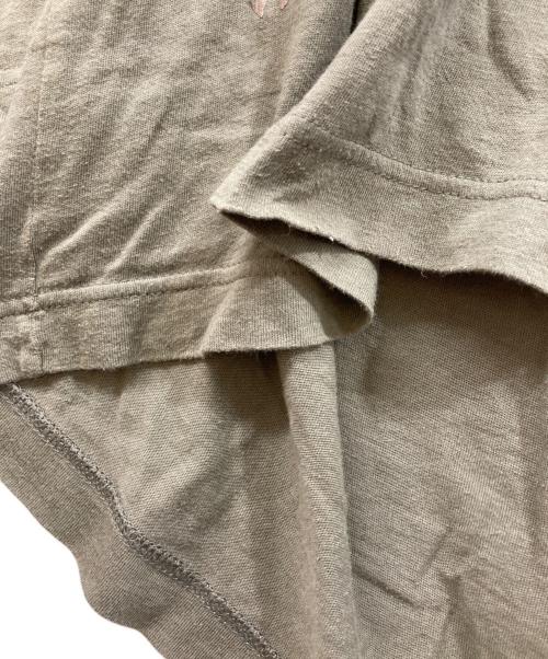 Vivienne Westwood RED LABEL（ヴィヴィアンウエストウッドレッドレーベル）Vivienne Westwood RED LABEL (ヴィヴィアンウエストウッドレッドレーベル) ラウンドネックカットソー オリーブ サイズ:2の古着・服飾アイテム