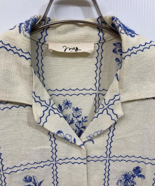 ROSE BUD（ローズバッド）ROSE BUD (ローズバッド) EMBROIDERY L/S SHIRT ベージュ サイズ:	SIZE 1の古着・服飾アイテム