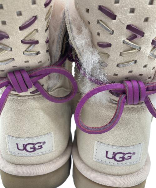 UGG（アグ）UGG (アグ) ムートンブーツ ベージュ サイズ:	SIZE 24cmの古着・服飾アイテム