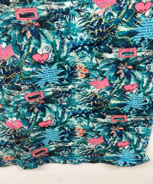 Vivienne Westwood（ヴィヴィアンウエストウッド）Vivienne Westwood (ヴィヴィアンウエストウッド) 総柄タンクトップ マルチカラー サイズ:	SIZE Lの古着・服飾アイテム