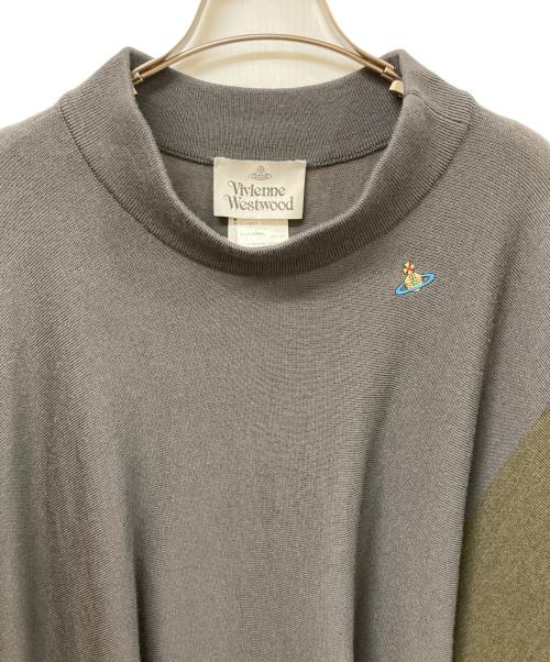 Vivienne Westwood（ヴィヴィアンウエストウッド）Vivienne Westwood (ヴィヴィアンウエストウッド) バイカラーニットポンチョ ブラック サイズ:SIZE Sの古着・服飾アイテム