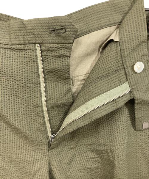 AURALEE（オーラリー）AURALEE (オーラリー) シルクシアサッカースラックスパンツ カーキ サイズ:SIZE 4の古着・服飾アイテム