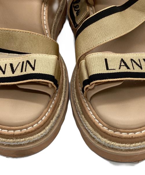 LANVIN en Bleu（ランバンオンブルー）LANVIN en Bleu (ランバンオンブルー) ロゴストラップウェッジヒールサンダル ベージュ サイズ:実寸をご確認くださいの古着・服飾アイテム