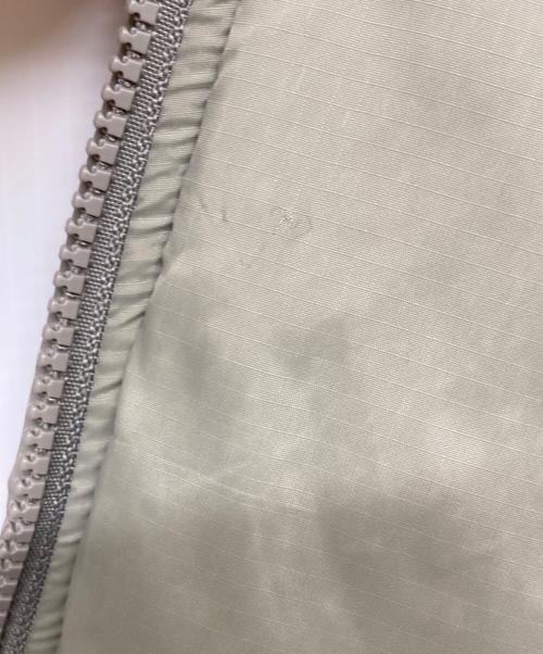 waiper（ワイパー）WAIPER (ワイパー) PCU LEVEL7 TYPE1 PRIMALOFT ジャケット グレー サイズ:SIZE Mの古着・服飾アイテム