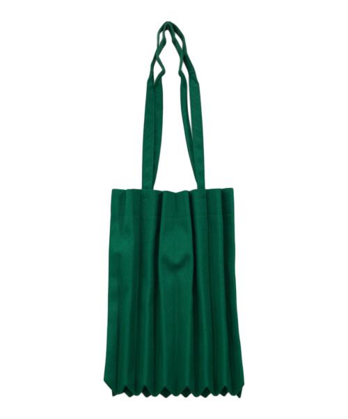 ISSEY MIYAKE me（イッセイ ミヤケ ミー）ISSEY MIYAKE me (イッセイ ミヤケ ミー) TRUNK PLEATS BAGの古着・服飾アイテム