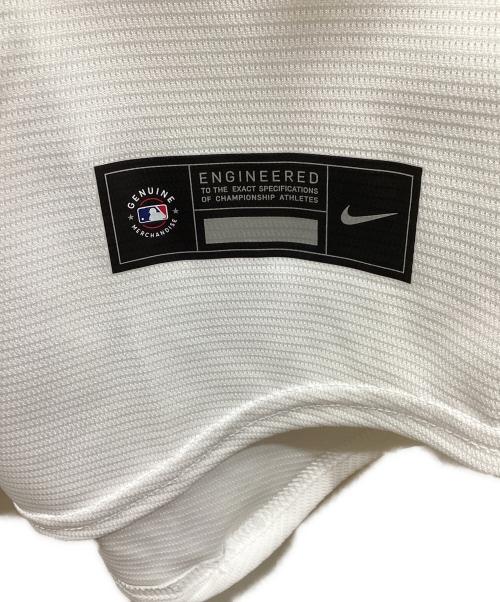 NIKE（ナイキ）NIKE (ナイキ) レプリカユニフォーム/NIKETシャツ ホワイト サイズ:SIZE Mの古着・服飾アイテム