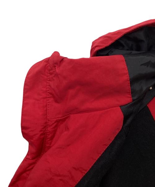 VANS（ヴァンズ）VANS (ヴァンズ) 古着ナイロンジャケット レッド サイズ:	SIZE Lの古着・服飾アイテム