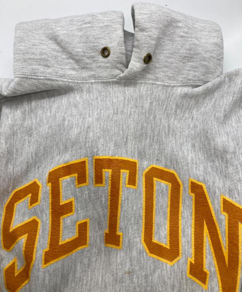 Champion REVERSE WEAVE（チャンピオン リバース ウィーブ）Champion REVERSE WEAVE (チャンピオン リバース ウィーブ) カレッジロゴパーカー グレー サイズ:SIZE Lの古着・服飾アイテム