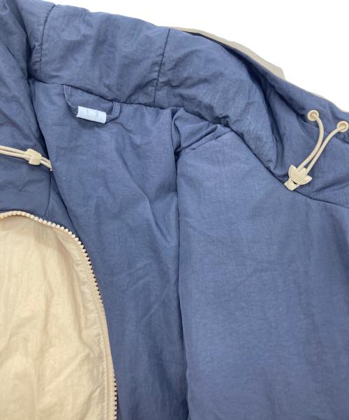 adidas Originals（アディダスオリジナル）adidas Originals (アディダスオリジナル) Lock Up Padded JKT ベージュ サイズ:SIZE Mの古着・服飾アイテム