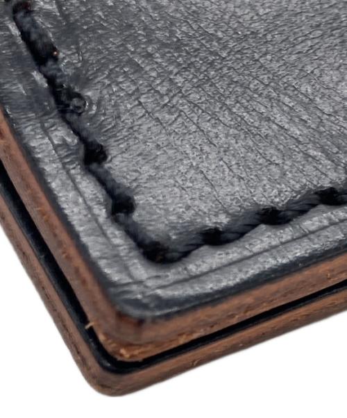 MHL（マーガレットハウエル）MHL (マーガレットハウエル) ミニウォレット／CONTRAST LEATHER／コントラストレザー ブラックの古着・服飾アイテム