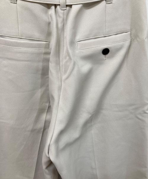 UNITED TOKYO（ユナイテッドトーキョー）UNITED TOKYO (ユナイテッドトーキョー) HAKAMAタックワイドパンツ ベージュ サイズ:SIZE 1の古着・服飾アイテム