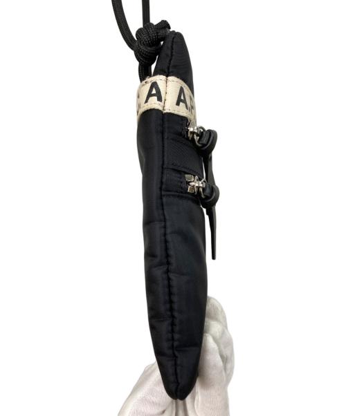 A.P.C.（アーペーセー）A.P.C. (アーペーセー) NECK POUCH REPEAT ブラックの古着・服飾アイテム