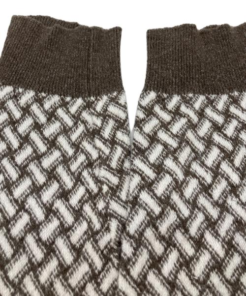 Drumohr（ドルモア）Drumohr (ドルモア) ビスコッティ柄ニット ベージュ サイズ:48の古着・服飾アイテム