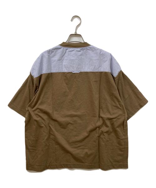 UNDERCOVER（アンダーカバー）UNDERCOVER (アンダーカバー) CoタイプライターSTヨーク切替PK TEE ブラウン サイズ:SIZE 2の古着・服飾アイテム