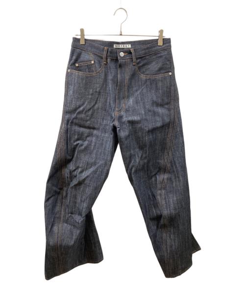 NVRFRGT（ネヴァーフォーゲット）NVRFRGT (ネヴァーフォーゲット) 3D TWISTED WIDE LEG JEANS インディゴ サイズ:SIZE 2の古着・服飾アイテム