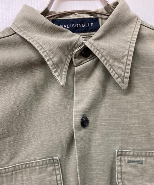 MADISON BLUE（マディソンブルー）MADISON BLUE (マディソンブルー) HAMPTON BACK SATIN SHIRT カーキ サイズ:	SIZE 01の古着・服飾アイテム