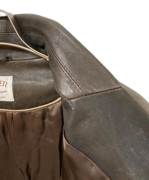 EMMETI（エンメティ）EMMETI (エンメティ) Ｍ65ラムスキンレザージャケット ブラウン サイズ:SIZE 44の古着・服飾アイテム