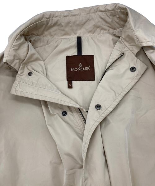 MONCLER（モンクレール）MONCLER (モンクレール) ナイロンコート ベージュ サイズ:SIZE 3の古着・服飾アイテム