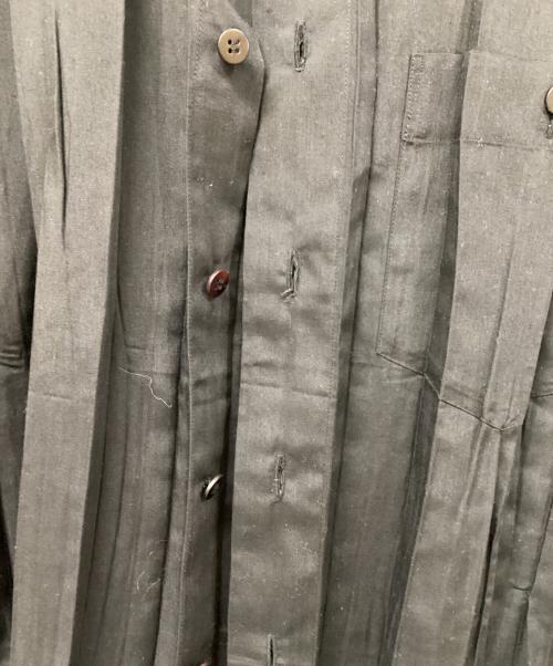 ISSEY MIYAKE MEN（イッセイミヤケメン）ISSEY MIYAKE MEN (イッセイミヤケメン) レギュラーカラープリーツシャツ ブラック サイズ:２の古着・服飾アイテム