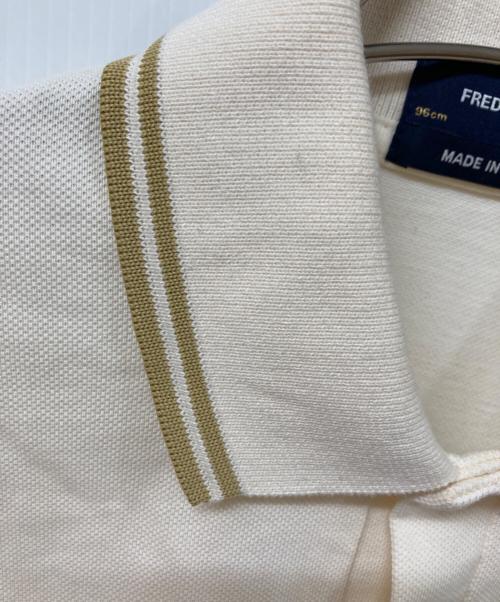FRED PERRY（フレッドペリー）FRED PERRY (フレッドペリー) ポロシャツ ベージュ サイズ:	SIZE 38の古着・服飾アイテム