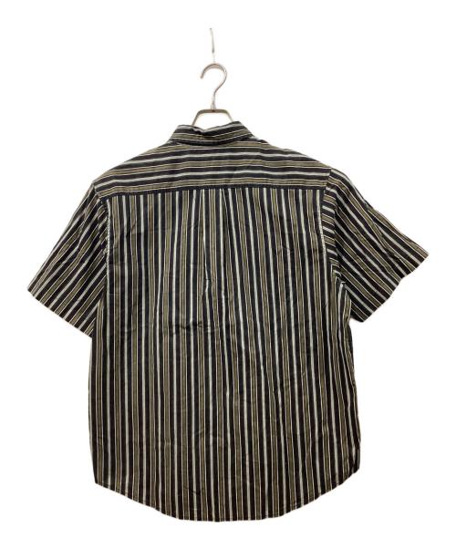 SUPREME（シュプリーム）Supreme (シュプリーム) Loose Fit Multi Stripe S/S Shirt グレー サイズ:Ｍの古着・服飾アイテム