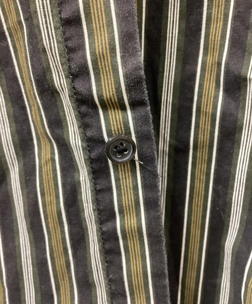 SUPREME（シュプリーム）Supreme (シュプリーム) Loose Fit Multi Stripe S/S Shirt グレー サイズ:Ｍの古着・服飾アイテム