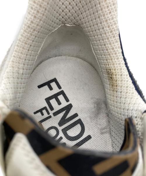 FENDI（フェンディ）FENDI (フェンディ) ローカットスニーカー ホワイト サイズ:7の古着・服飾アイテム
