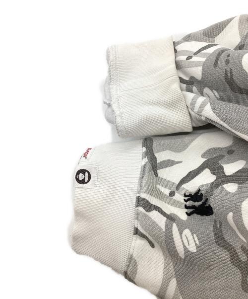A BATHING APE（アベイシングエイプ）A BATHING APE (アベイシングエイプ) カモフラ柄パーカー グレー サイズ:Lの古着・服飾アイテム