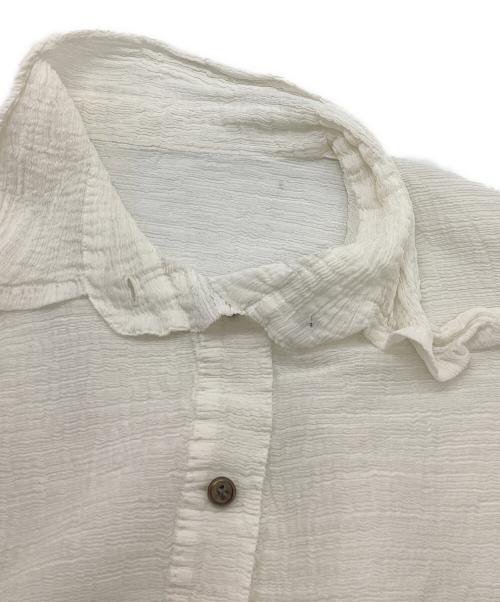 me ISSEY MIYAKE（ミーイッセイ ミヤケ）me ISSEY MIYAKE (ミーイッセイ ミヤケ) シアーシャツ ホワイト サイズ:不明（実寸をご確認ください）の古着・服飾アイテム