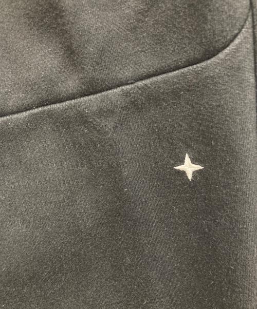 STONE ISLAND（ストーンアイランド）STONE ISLAND (ストーンアイランド) ルースジョガーパンツ ブラック サイズ:SIZE Mの古着・服飾アイテム