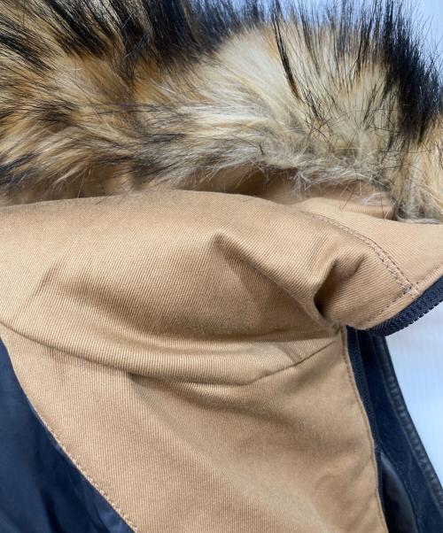 DSQUARED2（ディースクエアード）DSQUARED2 (ディースクエアード) パッチワークダウンベスト ブラック サイズ:SIZE 48の古着・服飾アイテム