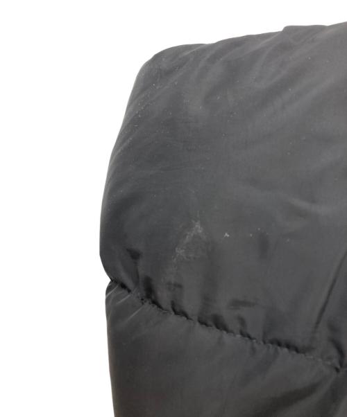 DSQUARED2（ディースクエアード）DSQUARED2 (ディースクエアード) OVERSIZED DOWN JACKET WITH FLAP POCKETS グリーン×ブラック サイズ:SIZE 48の古着・服飾アイテム