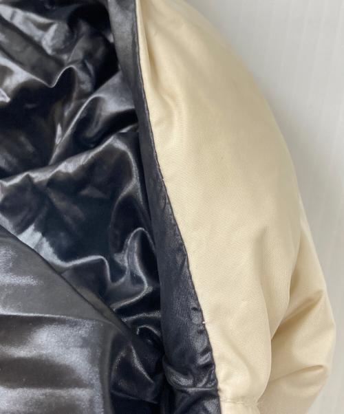 MONCLER GRENOBLE（モンクレール グルノーブル）MONCLER GRENOBLE (モンクレール グルノーブル) HEROL DOWN COAT ベージュ サイズ:SIZE 3の古着・服飾アイテム