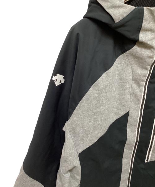 DESCENTE（デサント）DESCENTE (デサント) DWMMJK79 DESCENTE/S.I.O. JACKET グレー×ブラック サイズ:	SIZE 0の古着・服飾アイテム