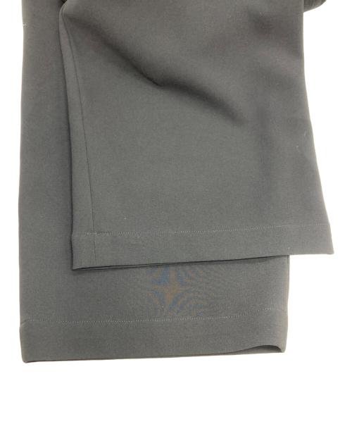 theory（セオリー）theory (セオリー) Admiral Crepe Pleated Pant ブラック サイズ:SIZE 4の古着・服飾アイテム