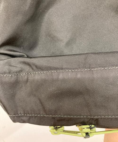 PRADA（プラダ）PRADA (プラダ) 花柄パッチワークトートバッグ ブラックの古着・服飾アイテム
