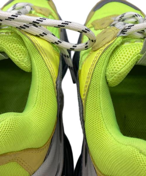 BALENCIAGA（バレンシアガ）BALENCIAGA (バレンシアガ) Triple S ダット スニーカー イエロー サイズ:SIZE 41の古着・服飾アイテム
