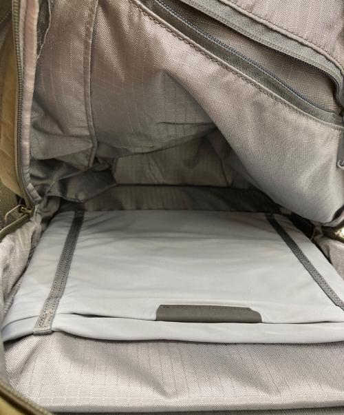 ABLE CARRY（エイブルキャリー）Able Carry (エイブルキャリー) Daily Plus X Pac カーキの古着・服飾アイテム