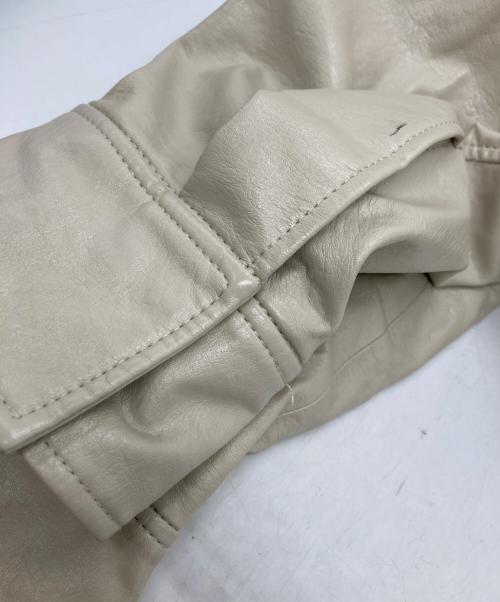 Lily Brown（リリーブラウン）Lily Brown (リリーブラウン) ヴィーガンレザージャケット ベージュ サイズ:	SIZE Freeの古着・服飾アイテム