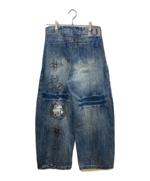 ANTIPROMIND（アンチプロマインド）ANTIPROMIND (アンチプロマインド) TEXTURED TUCK CURVED DENIM PANTS インディゴ サイズ:	SIZE 2の古着・服飾アイテム